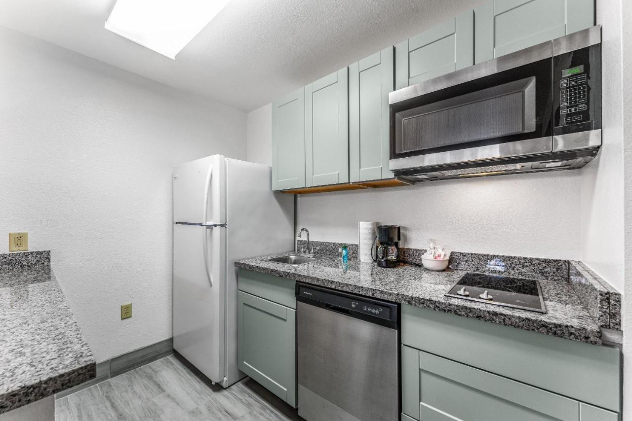 Perfect Location 1 Bedroom * Chandler